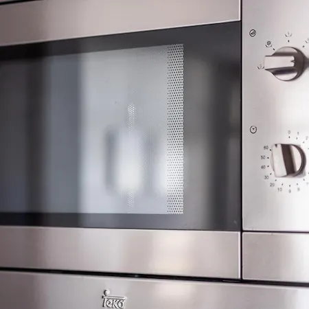 #070 T0 Edifício By Holidays