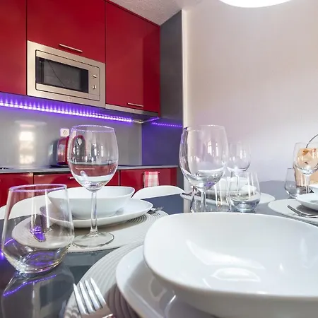 #070 T0 Edifício By Holidays