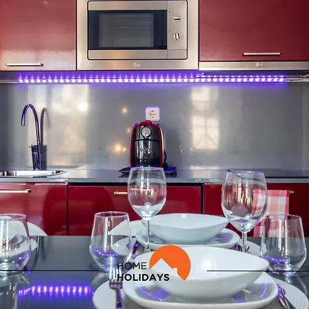 #070 T0 Edificio By Holidays *